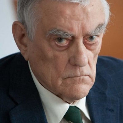RR